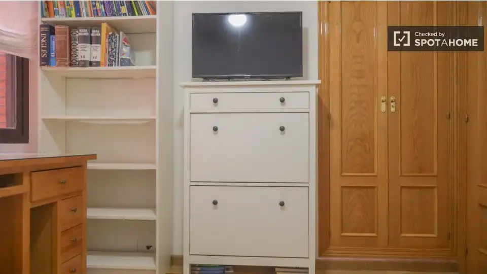 Habitación de Piso para compartir en Madrid con Aire acondicionado, Calefacción y Terraza