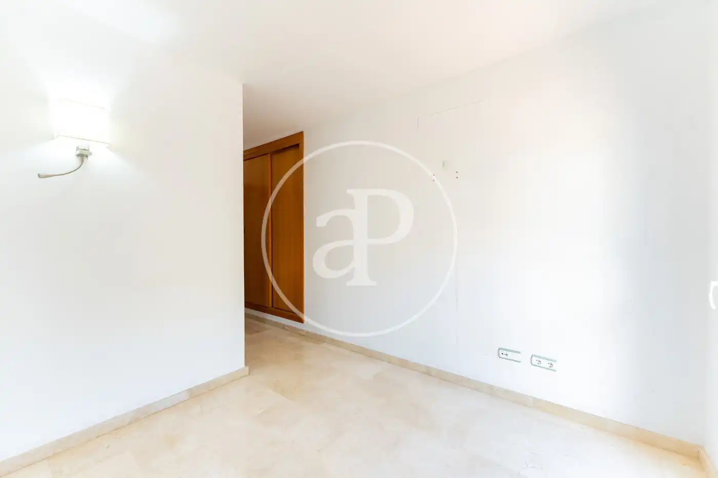 Flat for rent in  Palma de Mallorca  with Air Conditioner, Heating and Private garden