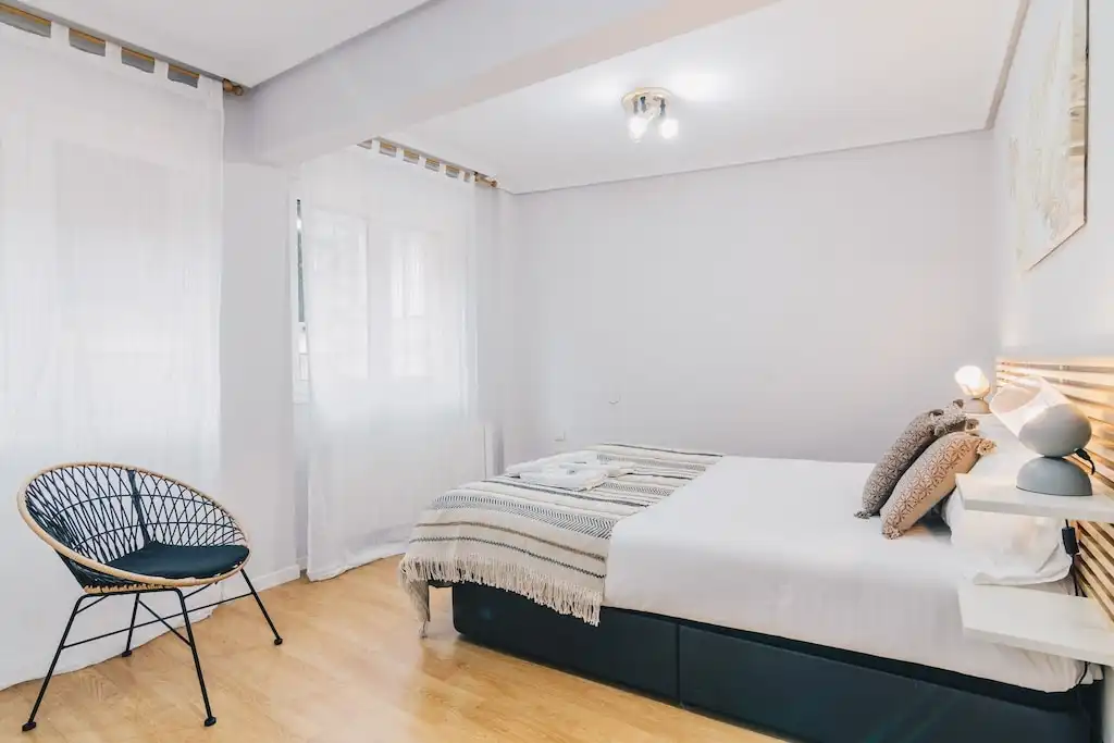 Bedroom of Flat for rent in Alcobendas  with Air Conditioner, Furnished and Pets allowed
