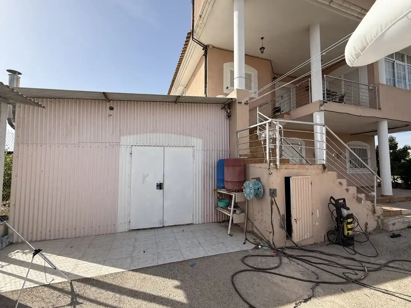 Vista exterior de Casa o xalet en venda en Murcia amb Aire condicionat, Jardí privat i Traster