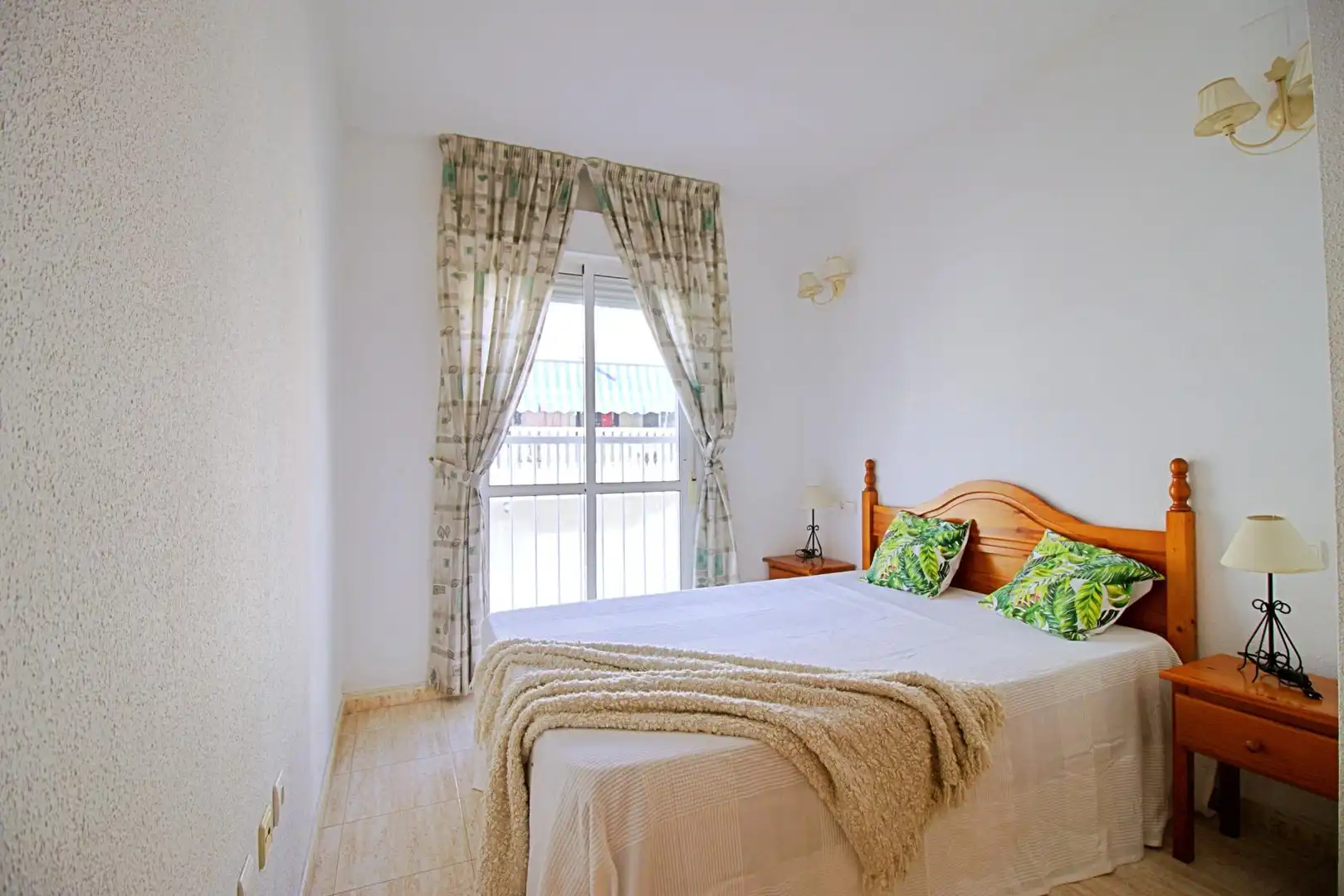 Bedroom of Flat for sale in Torrevieja  with Terrace, Furnished and Balcony