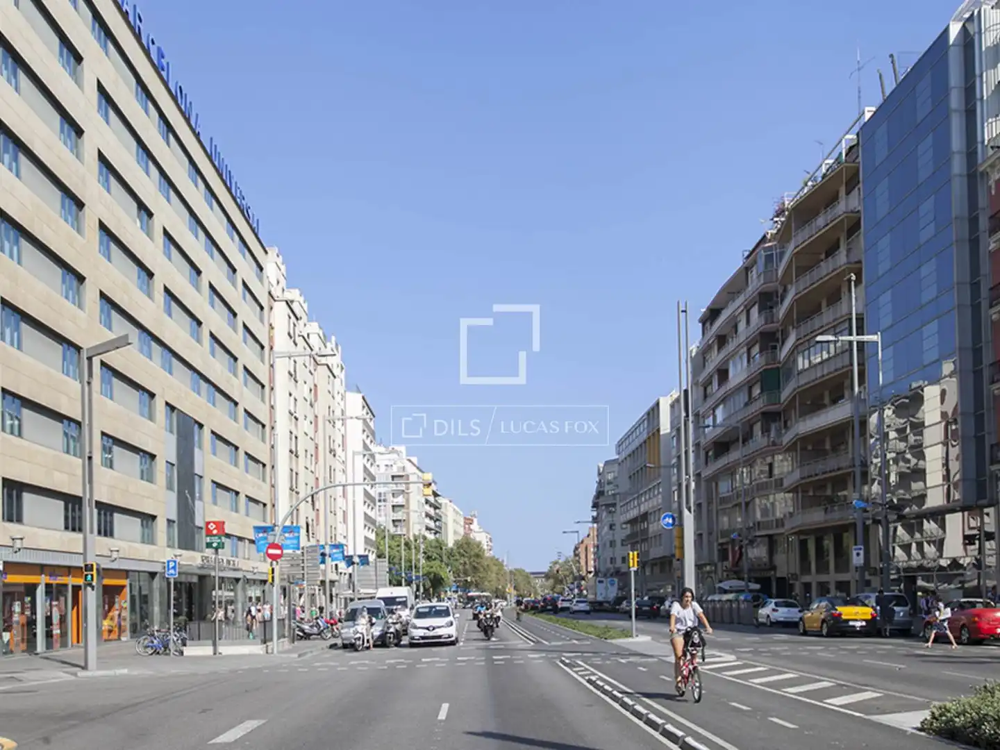 Vista exterior de Piso en venta en Barcelona con Aire acondicionado y Balcón