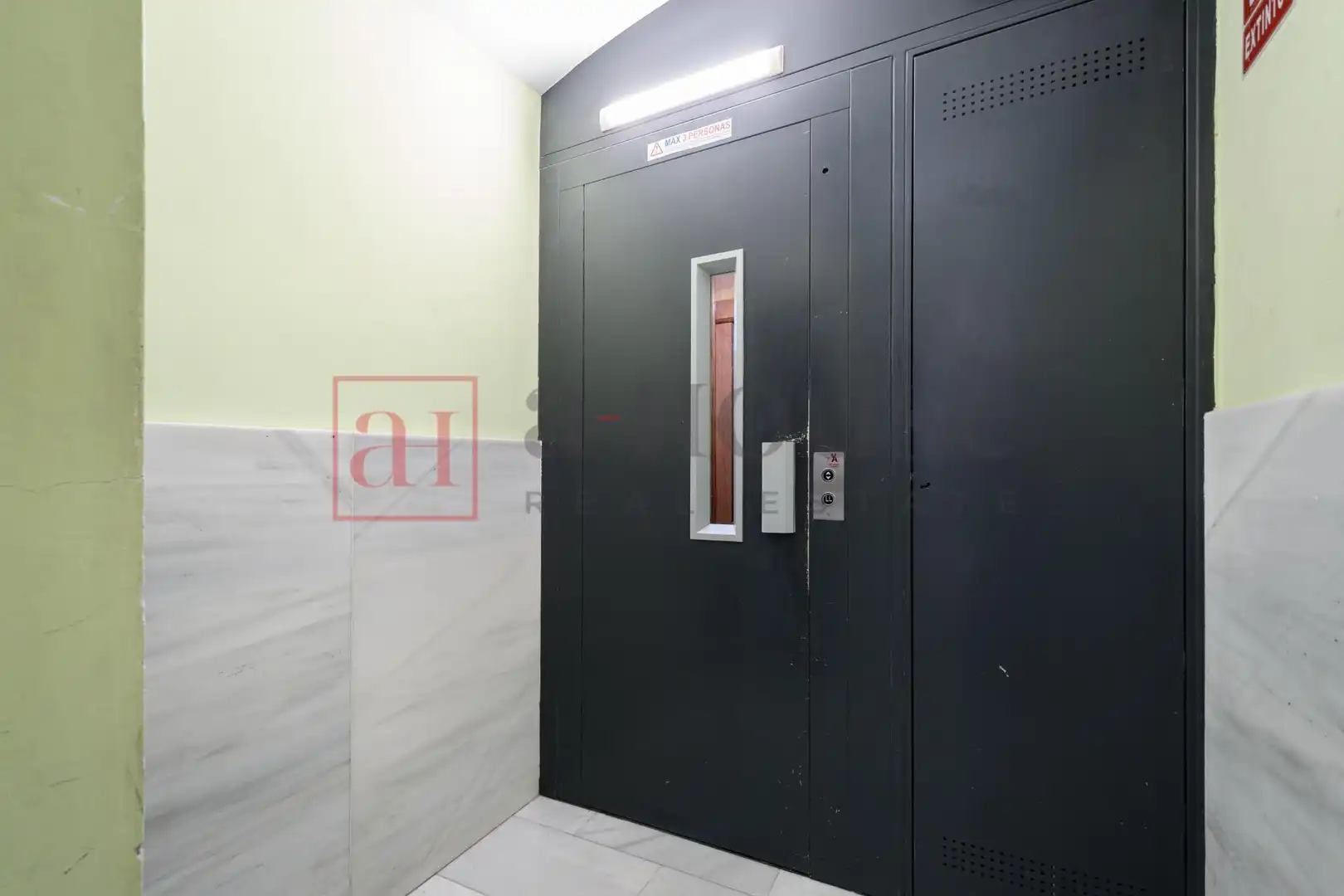 Wohnung mit Terrasse zum Verkauf in Carrer de València, imagen 33