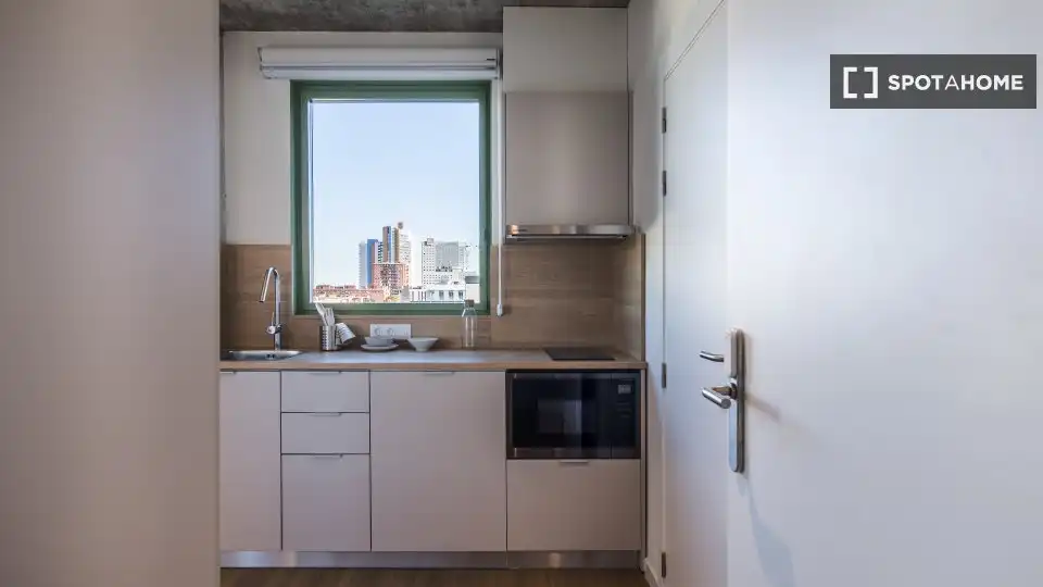 Habitación en El Besós i el Maresme