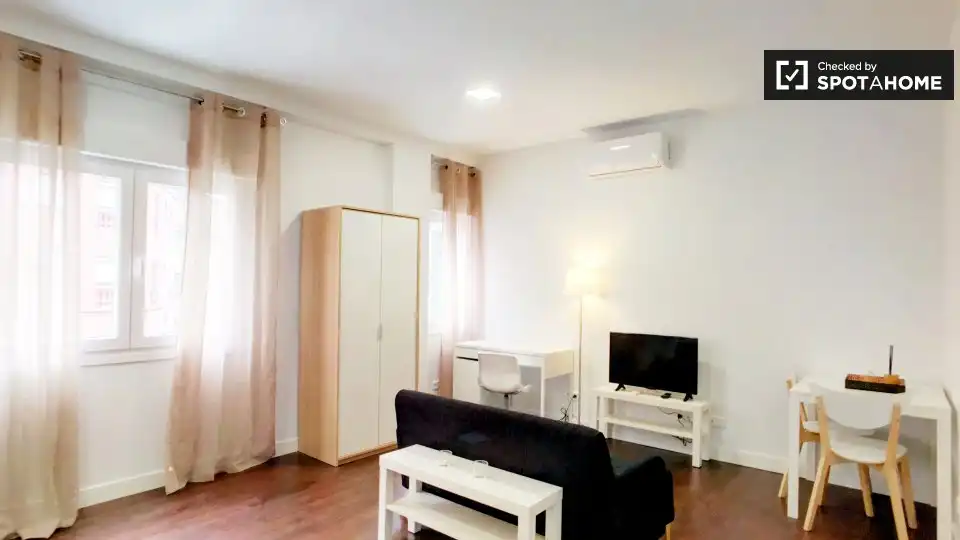 Wohnung zur Miete in Tetuán, imagen 3