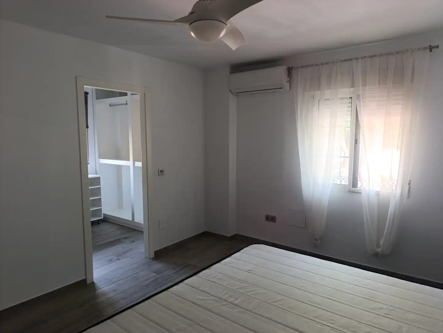 Habitación de Casa o chalet de alquiler en Málaga con Aire acondicionado, Amueblado y Horno