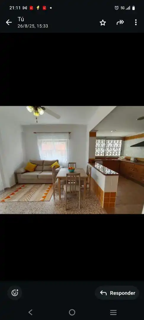 Wohnzimmer von Wohnung zur Miete in Sueca mit Klimaanlage und Balkon