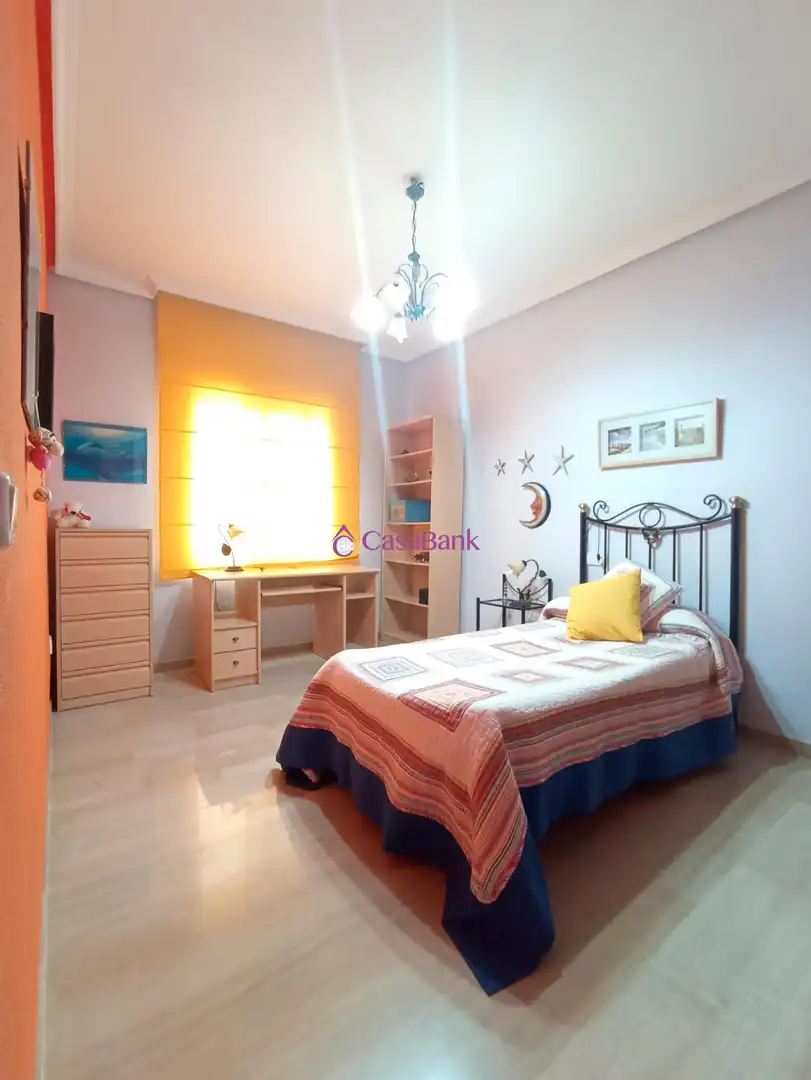 Casa con jardín en venta en Periurbano Oeste - Sierra, imagen 7