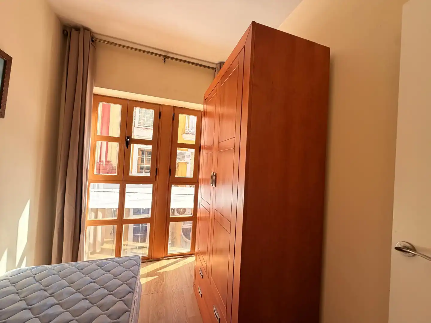 Bedroom of Flat for rent in Huelva  with Air Conditioner, Heating and Parquet flooring