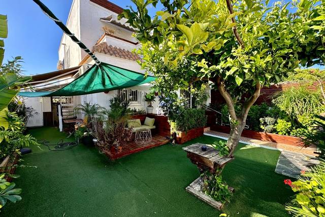 Casa-chalet en Alquiler en Zona Carrefour - Urbanizaciones