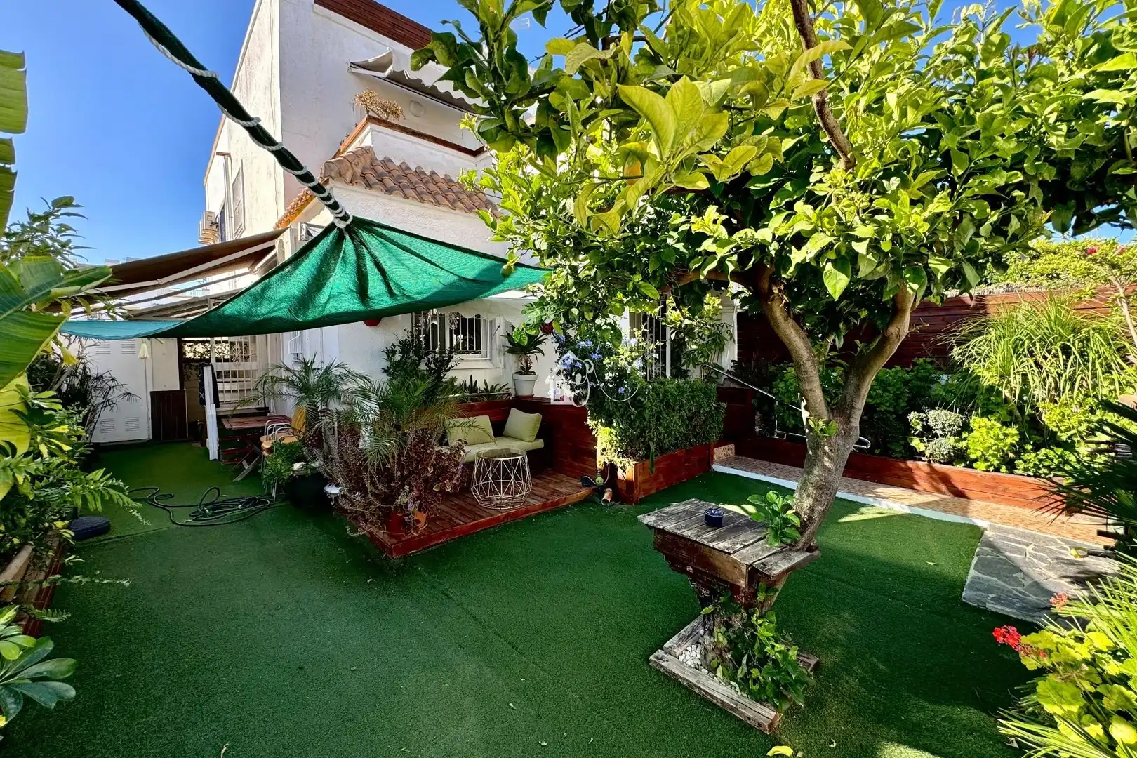 Terraza de Casa o chalet de alquiler en Torrevieja con Piscina