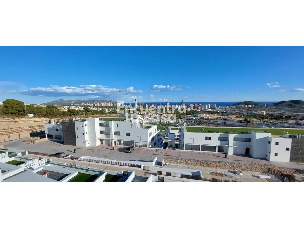 Exterior view of Attic for rent in Finestrat  with Air Conditioner, Heating and Terrace
