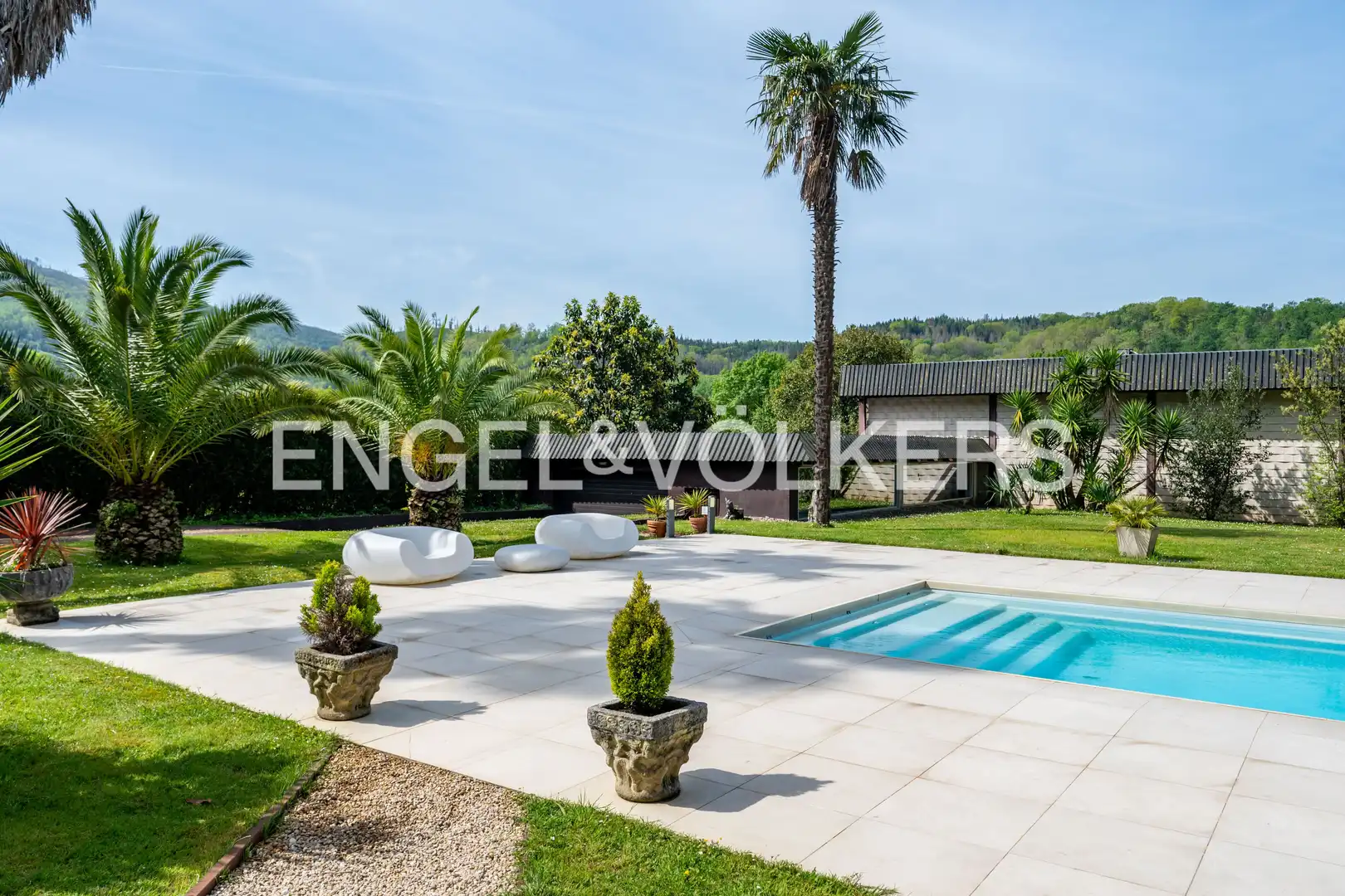 Terraza de Casa o chalet de alquiler en Usurbil con Calefacción, Jardín privado y Piscina