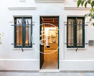 Exterior view of Single-family semi-detached to rent in  Barcelona Capital  with Air Conditioner and Terrace