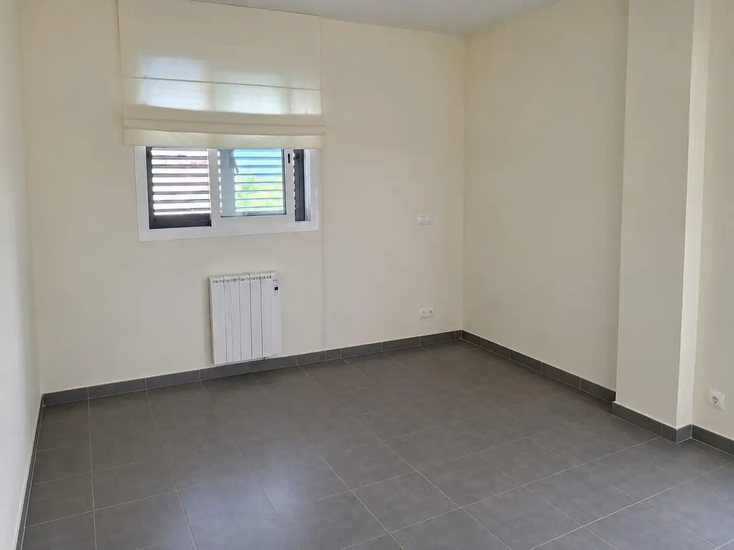 Dormitori de Apartament en venda en Alcalà de Xivert amb Aire condicionat, Jardí privat i Terrassa