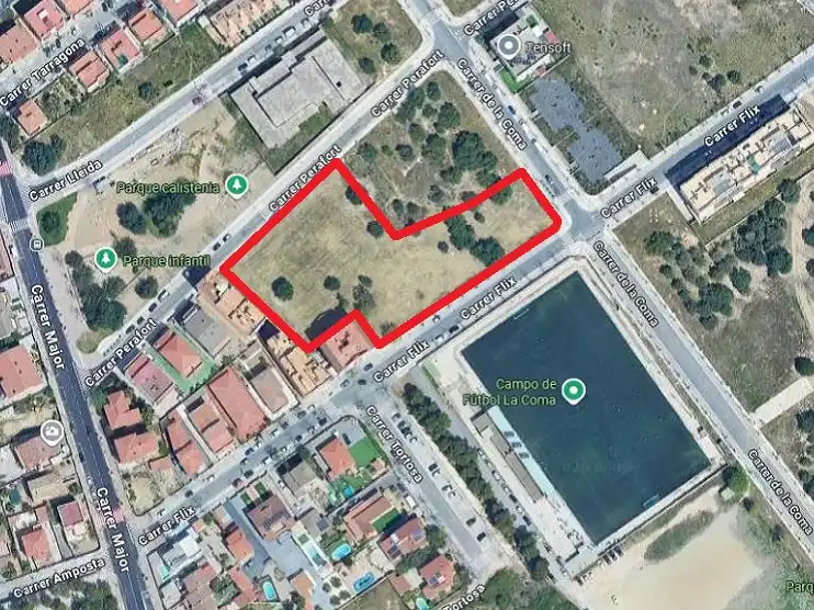 Terreno residencial en venta en Carrer Flix 15