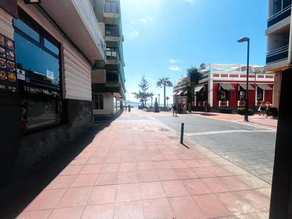 Exterior view of Flat to rent in Las Palmas de Gran Canaria  with Furnished, Oven and Washing machine