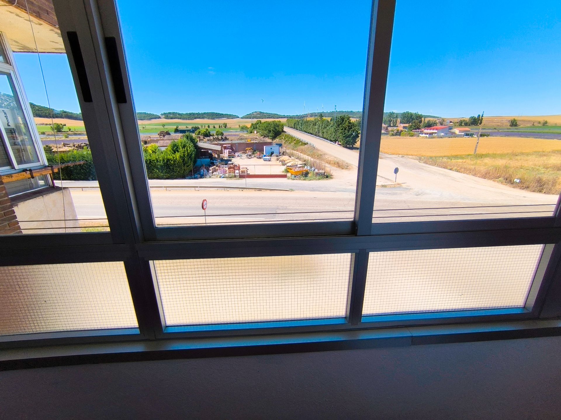 Vista exterior de Pis en venda en Magaz de Pisuerga amb Calefacció, Terrassa i Moblat