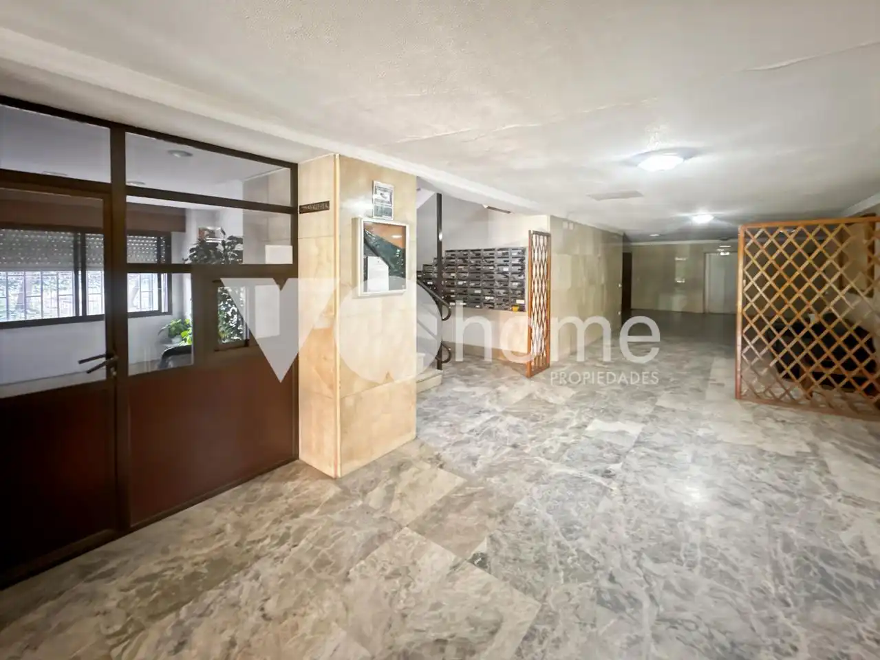 Piso en venta en Madrid con Calefacción, Parquet y Terraza