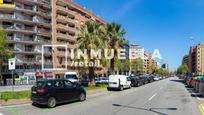 Exterior view of Premises for sale in  Barcelona Capital  with Air Conditioner