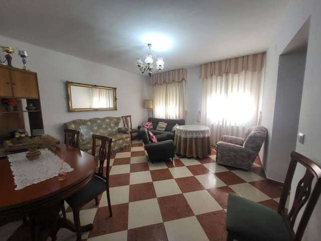 Casa-chalet en Venta en Sisante
