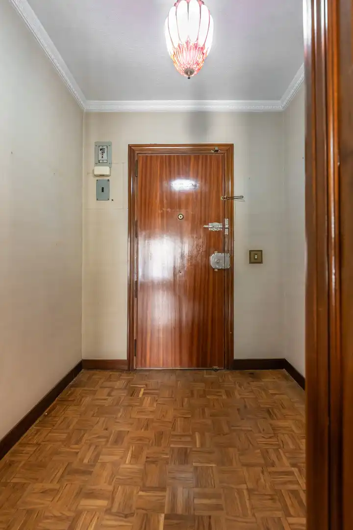 Piso en venta en Madrid con Calefacción y Terraza