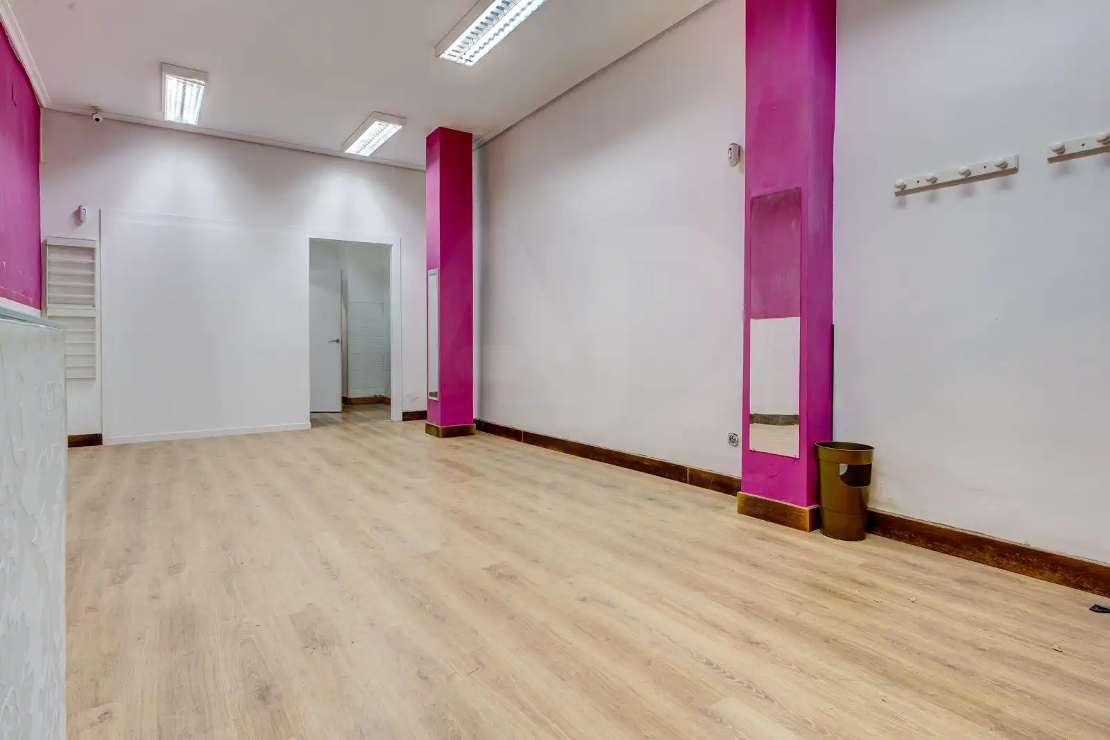 Gewerbefläche zum Verkauf in Calle Calixto Diez 9 9, imagen 9