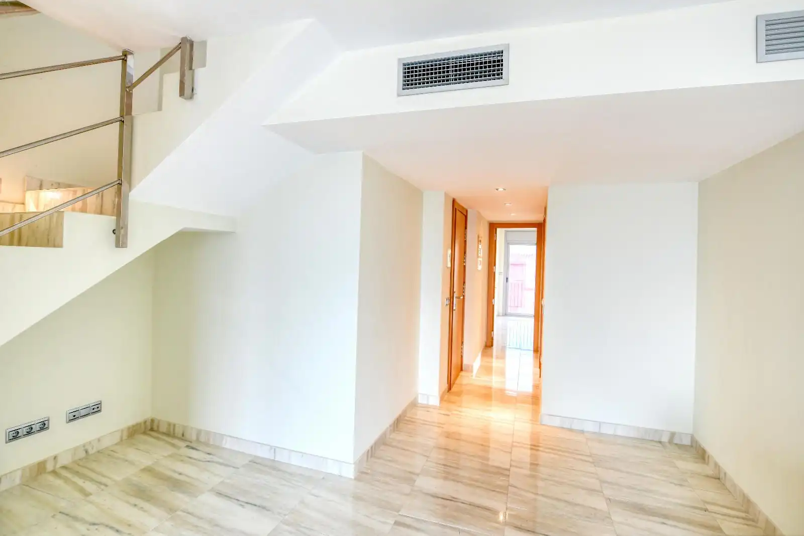 Dúplex en venta en Población de Arroyo con Terraza