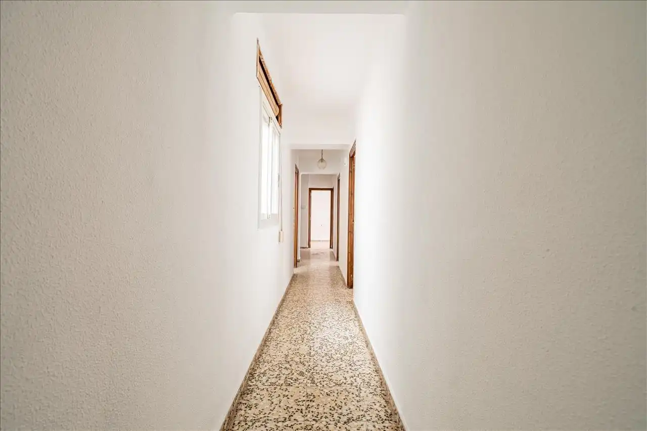 Piso en venta en Sagunto / Sagunt con Balcón