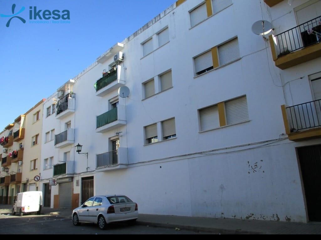 Flat for sale in Lepe