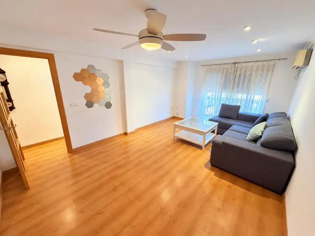 Piso en venta en L'Alcúdia de Crespins, imagen 2