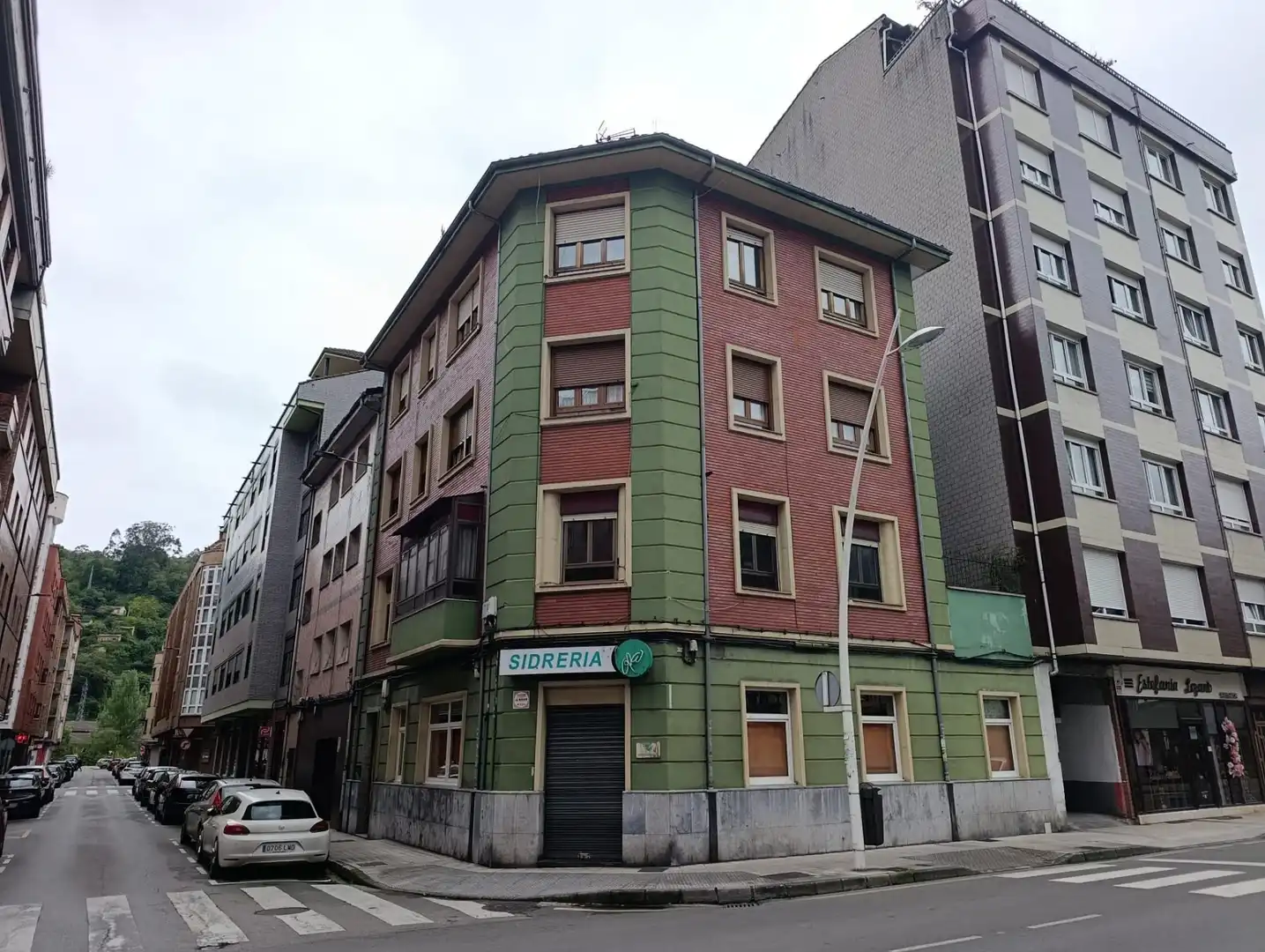 Außenansicht von Wohnung zum Verkauf in Langreo mit Heizung und Terrasse