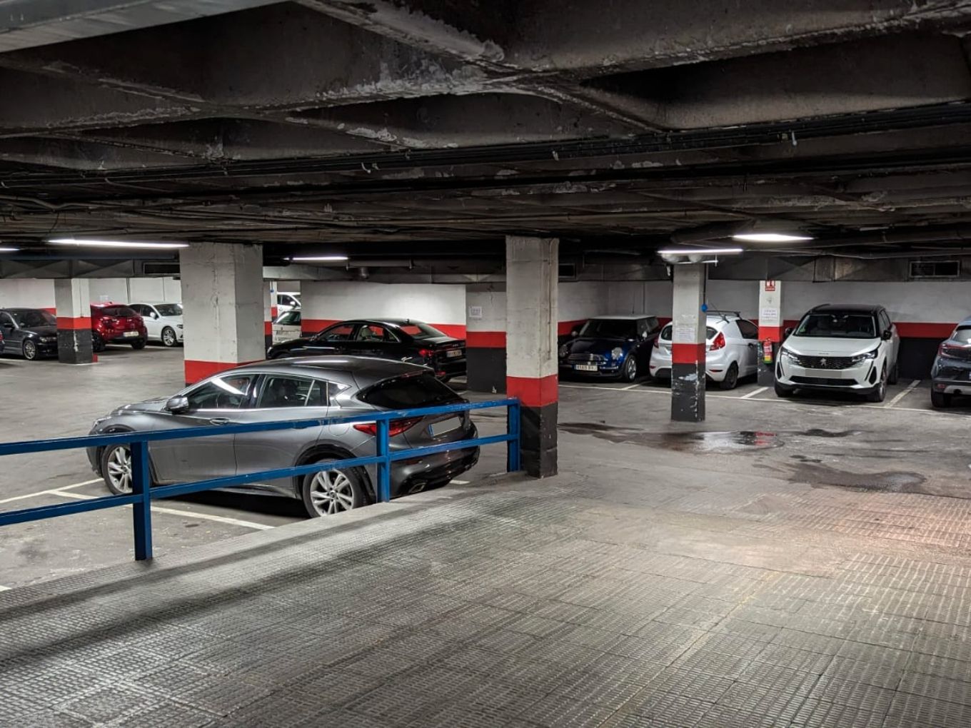Parking of Garage to rent in  Madrid Capital  with Alarm