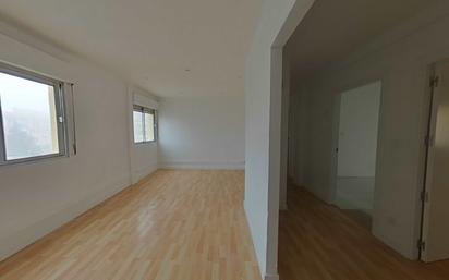 Flat for sale in Cistérniga  with Terrace