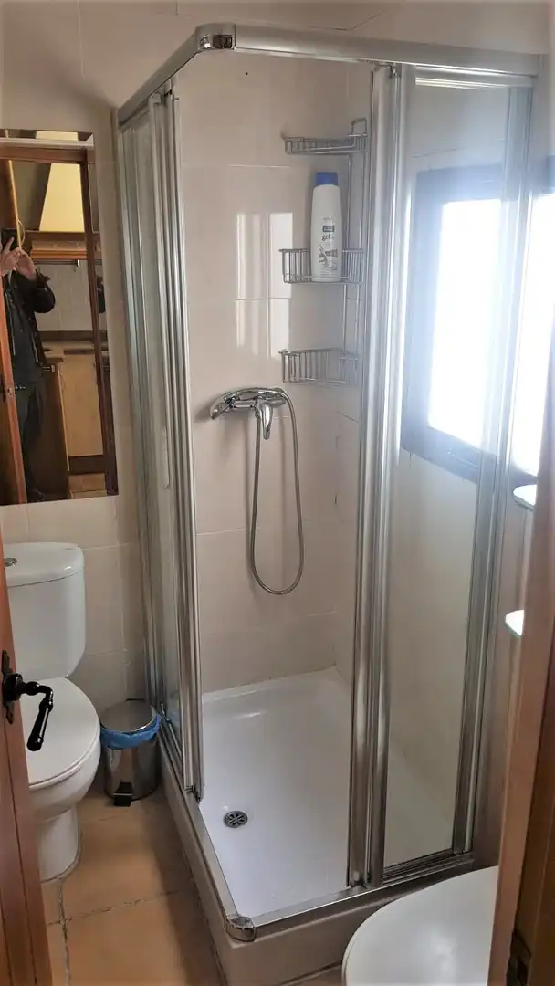 Bathroom of Apartments for rent in Cáceres  with Air Conditioner, Heating and Furnished