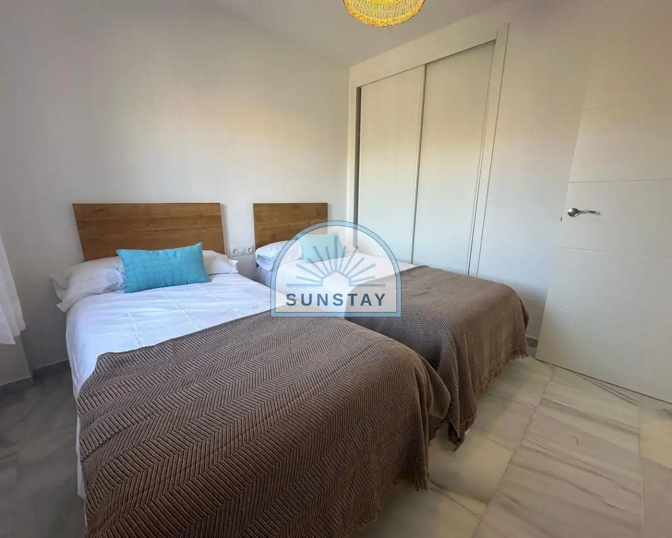 Bedroom of Flat for rent in Nerja  with Air Conditioner, Private garden and Terrace