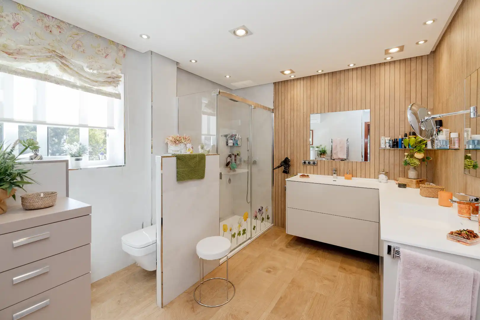 Bathroom of Houses for sale in Málaga  with Air Conditioner, Heating and Private garden