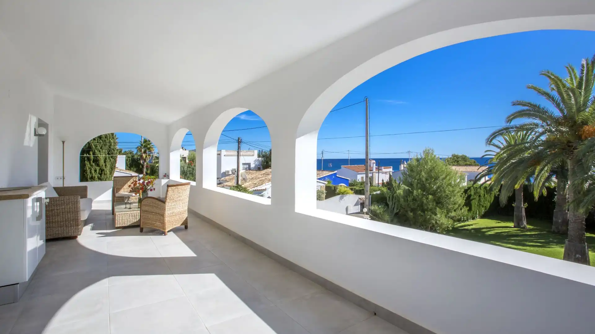 Terrace of Houses for sale in Calpe / Calp  with Air Conditioner, Heating and Private garden