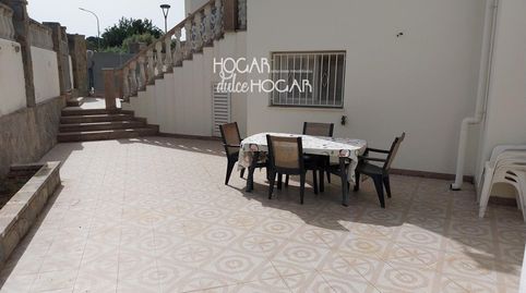 Foto 2 de Casa adosada en venda a Enric Morera, La Franquesa - Oasis Park, El Vendrell