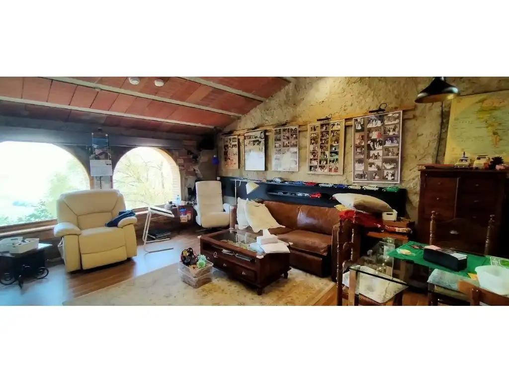 Sala de estar de Finca rústica en venta en Amer con Aire acondicionado