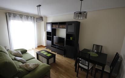 Living room of Flat to rent in  Madrid Capital  with Air Conditioner and Swimming Pool