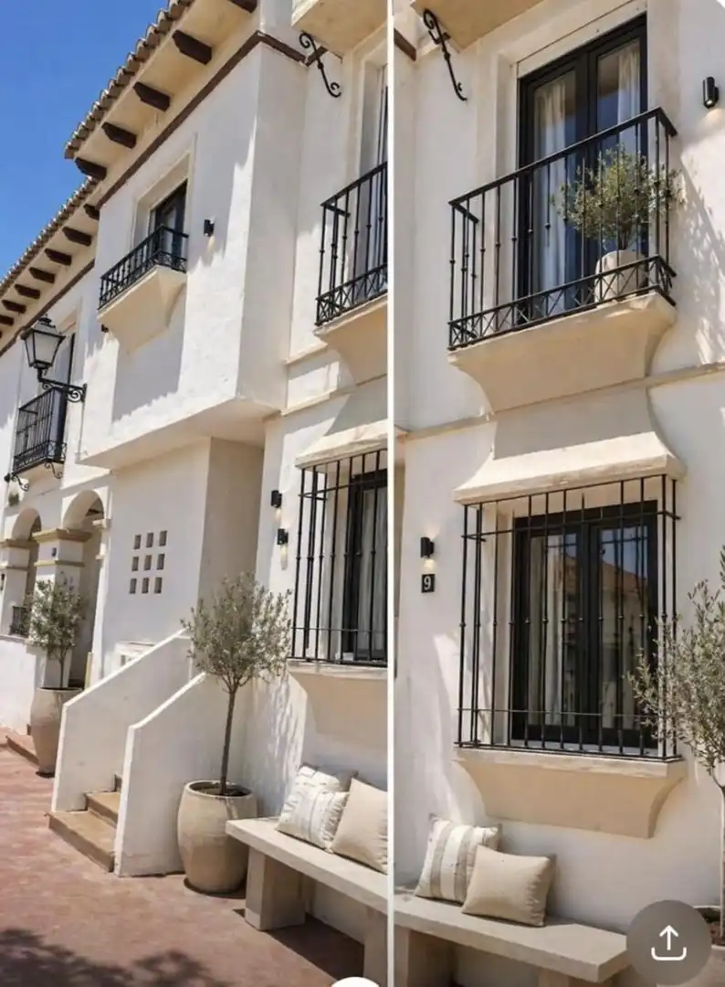 Vista exterior de Casa adosada en venta en Marbella con Aire acondicionado, Terraza y Trastero