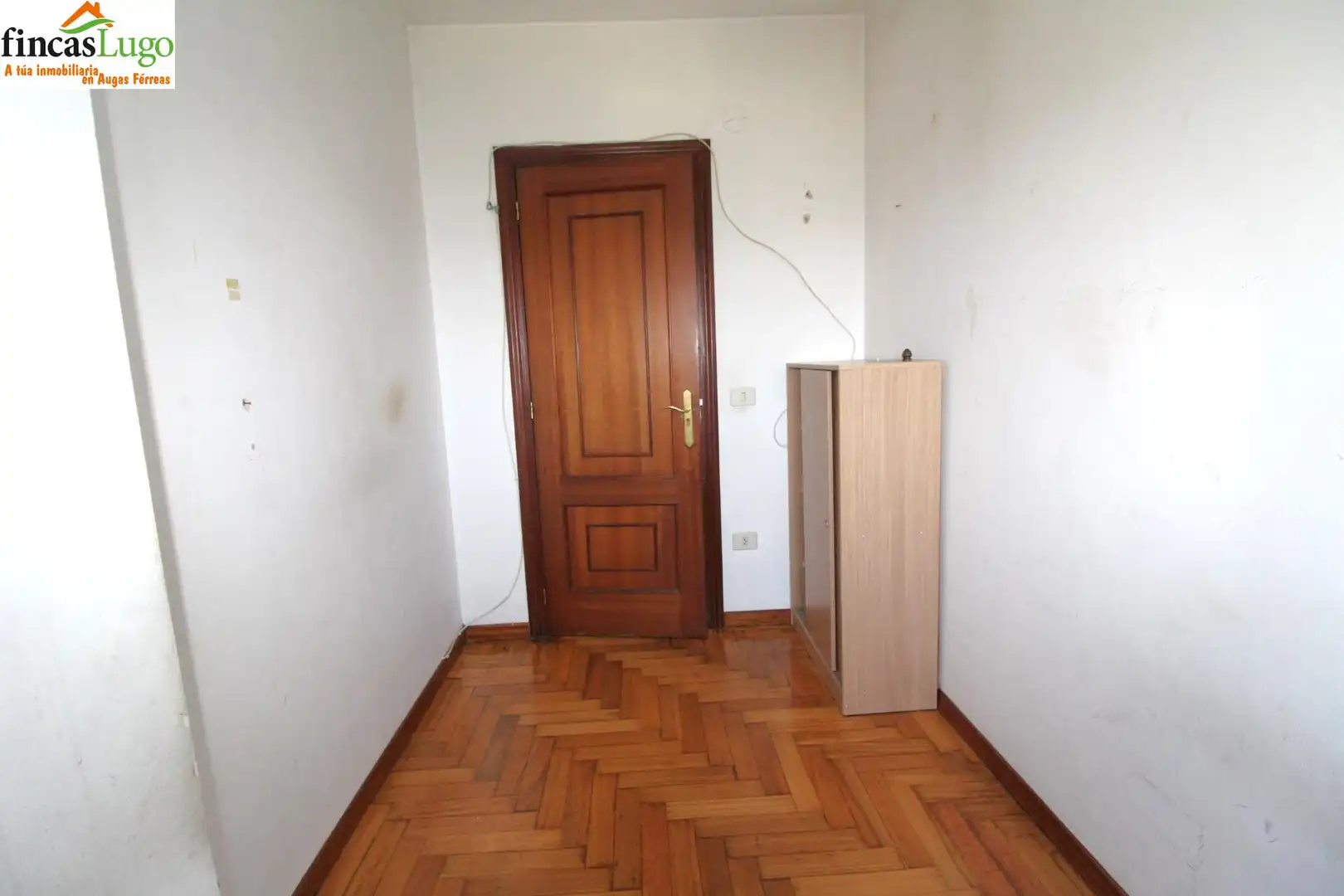 Habitación de Piso en venta en Lugo con Calefacción y Trastero
