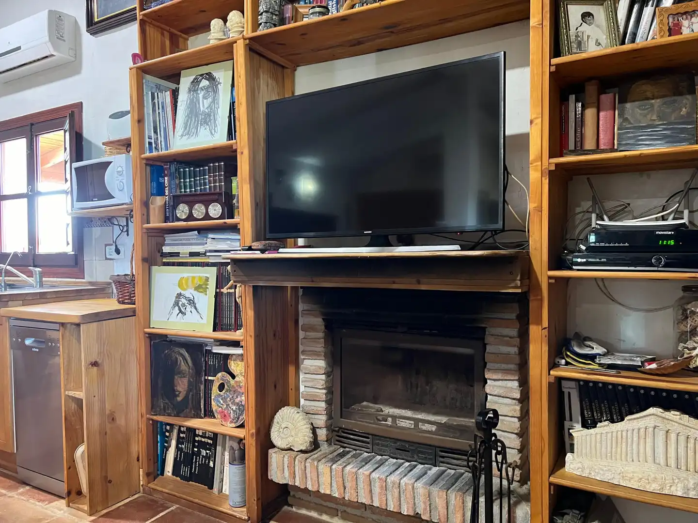 Sala de estar de Casa o chalet en venta en Vélez-Málaga con Aire acondicionado, Calefacción y Jardín privado