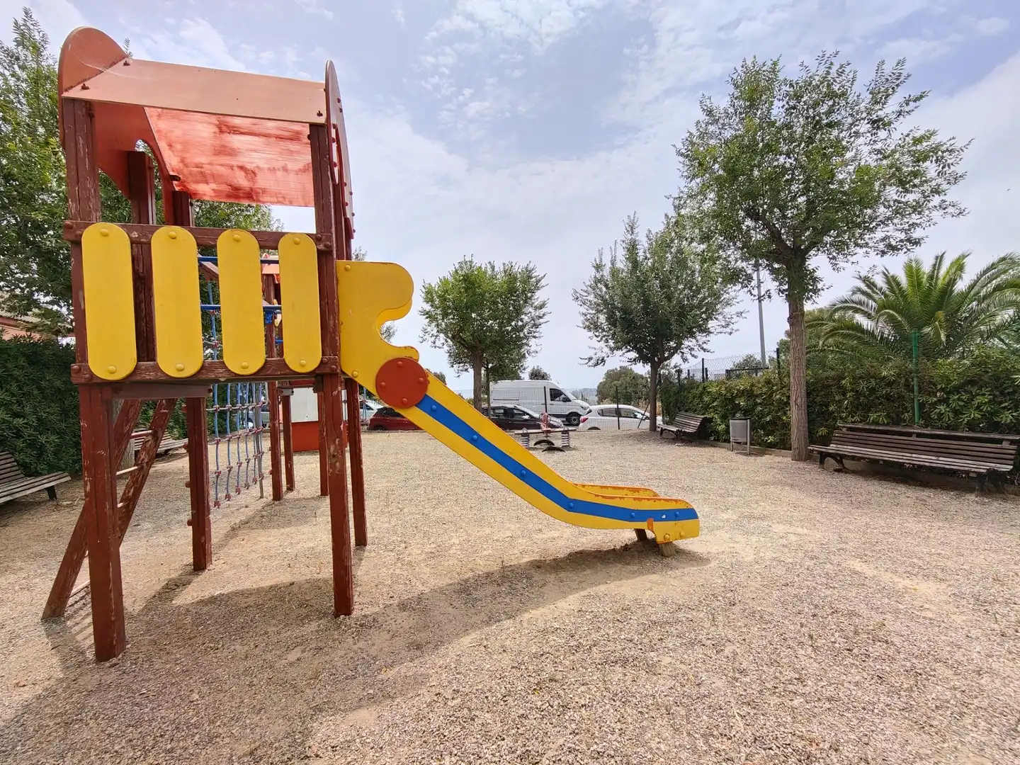 Aparcament de Pis en venda en Tarragona amb Aire condicionat, Calefacció i Jardí privat