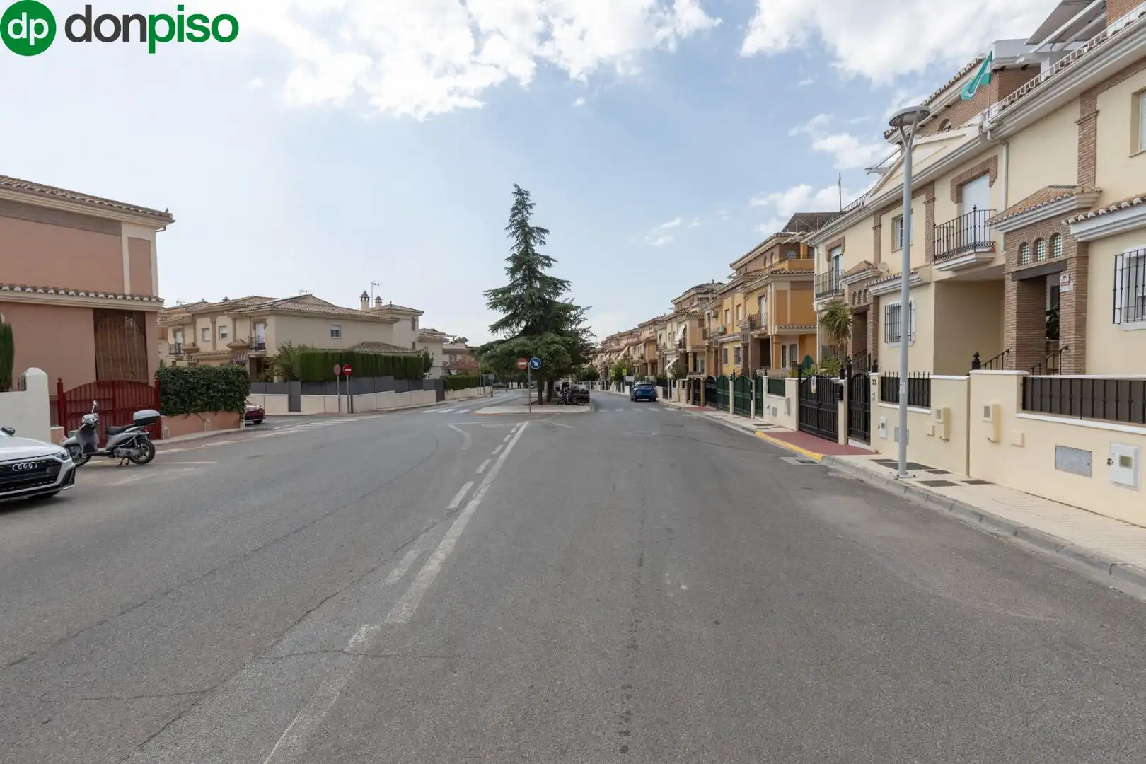 Country homes for sale in Avenida Avenida de Secanillo, Peligros