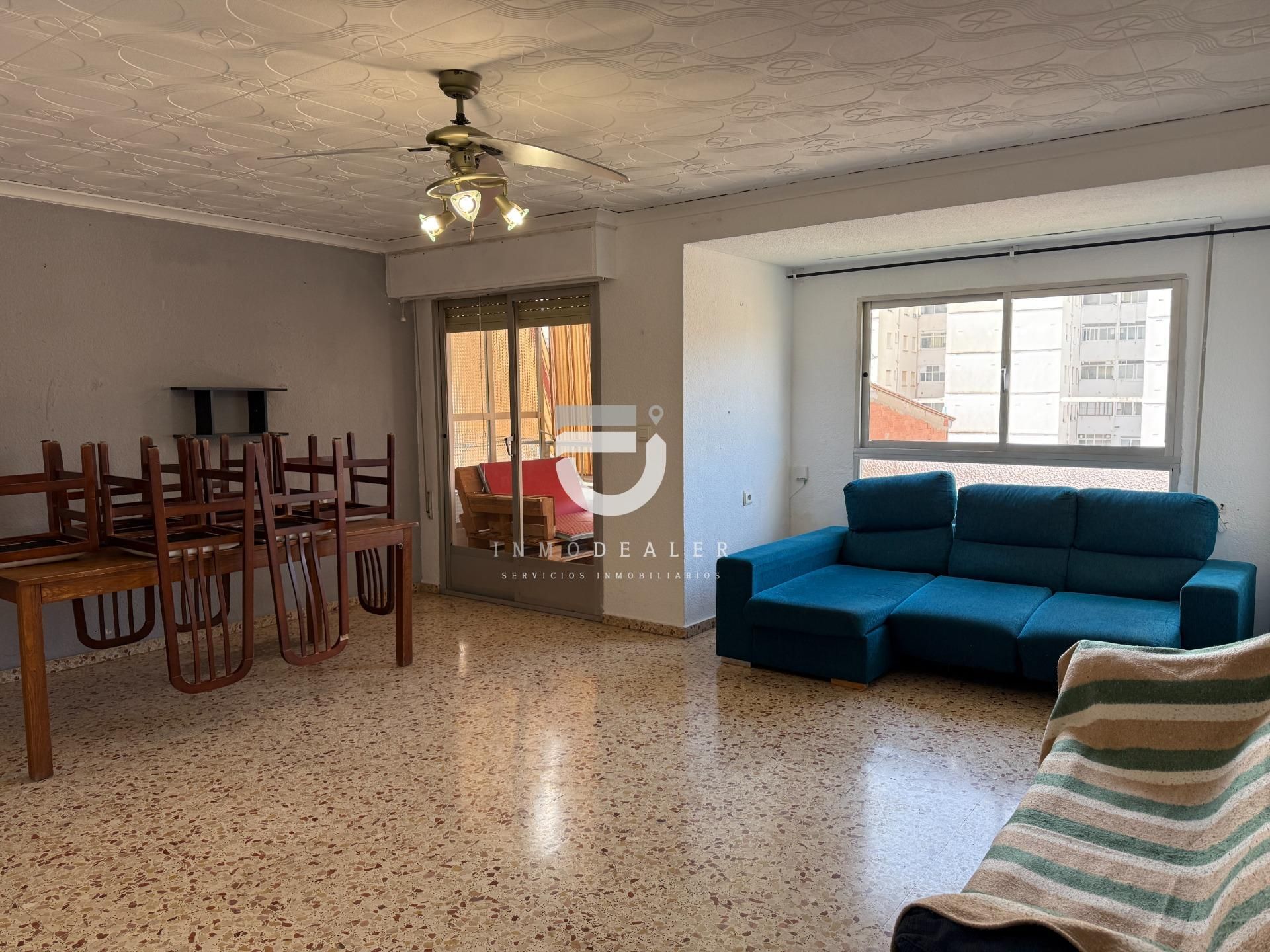 Sala d'estar de Pis en venda en Gandia amb Terrassa i Balcó