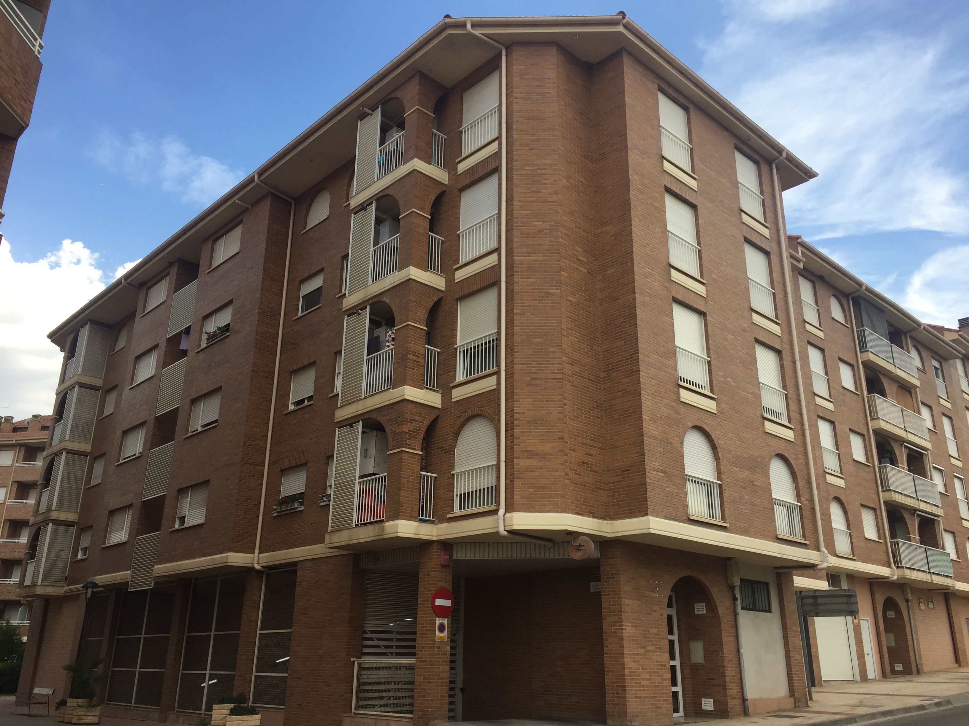 Garage for sale in Entrena, Lardero