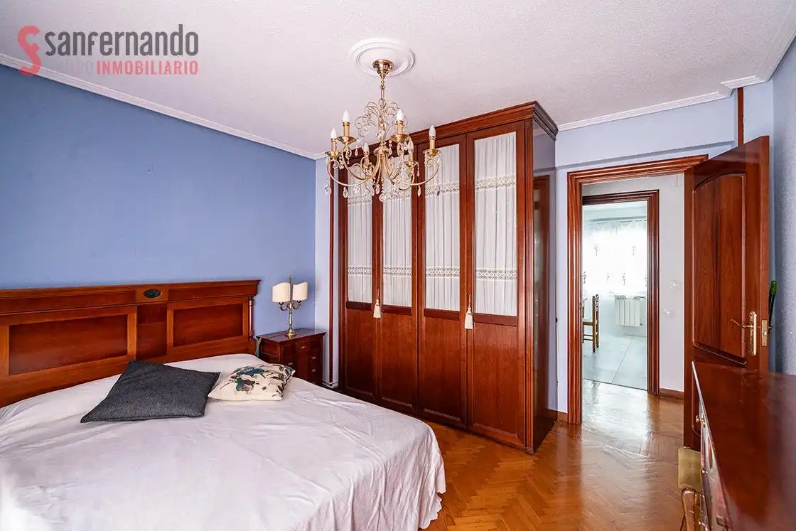Habitación de Piso en venta en Santander con Calefacción y Trastero