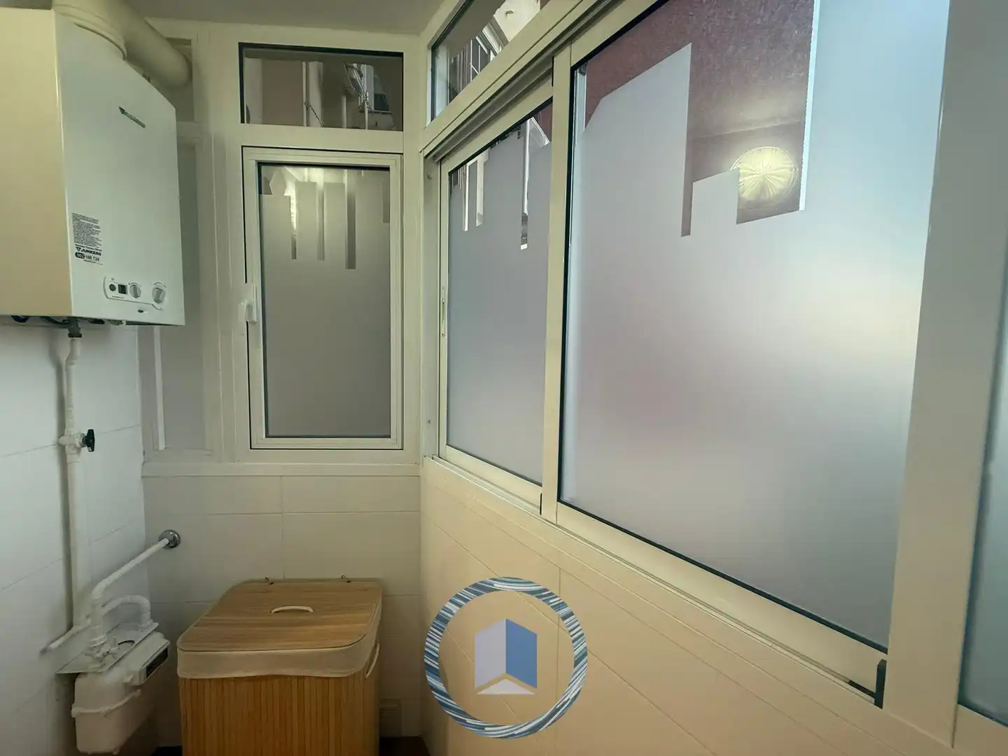 Badezimmer von Wohnung zum Verkauf in Montequinto mit Terrasse, Schwimmbad und Möbliert